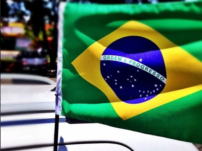 BANDEIRA AUTOMOTIVA COMEMORATIVA DO BRASIL!!!